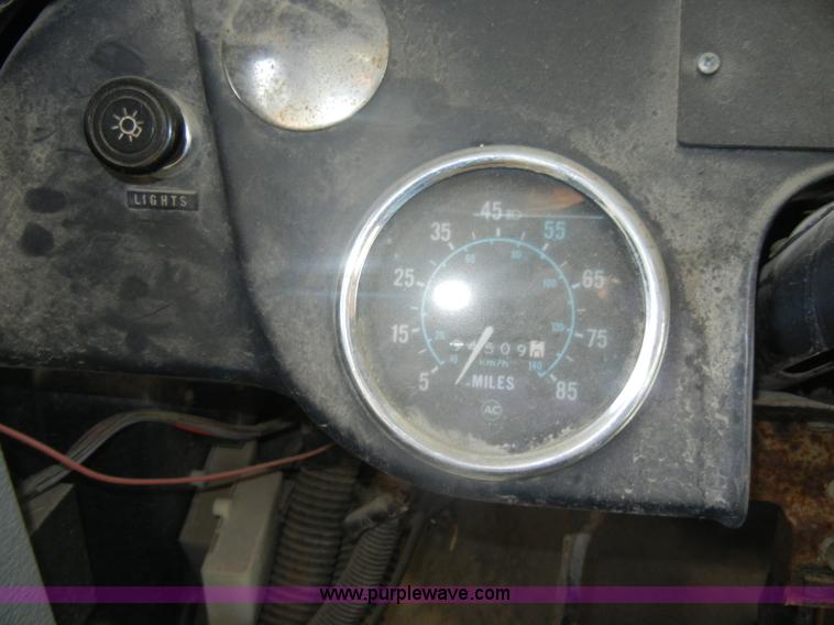 image for item D4493 1990 GMC S6000 Ward school bus