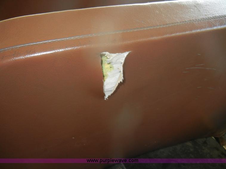 image for item D4493 1990 GMC S6000 Ward school bus