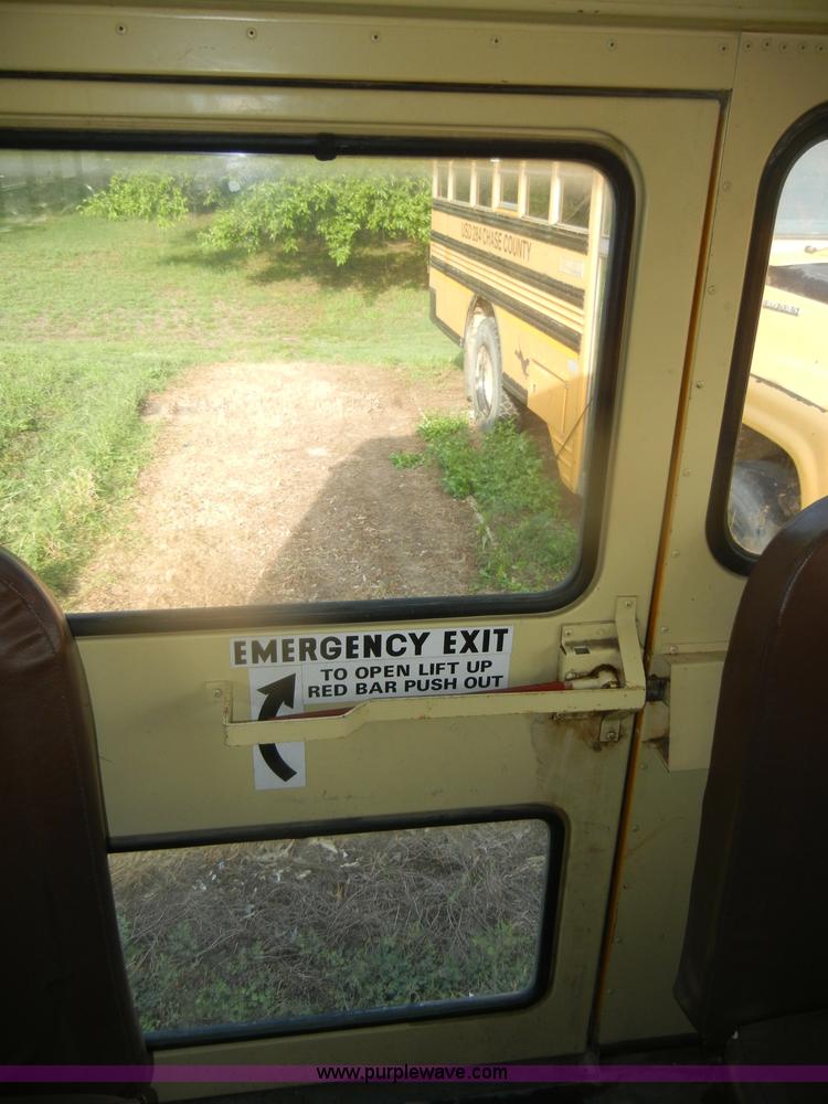 image for item D4493 1990 GMC S6000 Ward school bus