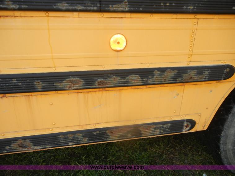 image for item D4493 1990 GMC S6000 Ward school bus