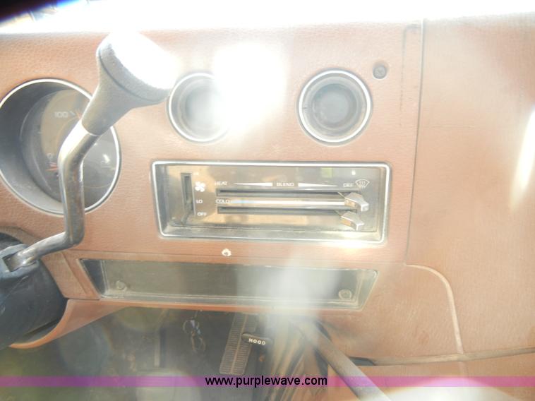 image for item D4495 1989 GMC G3500 Vandura-Ward school bus