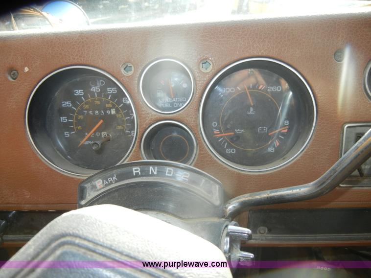 image for item D4495 1989 GMC G3500 Vandura-Ward school bus