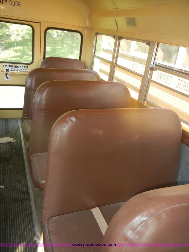 image for item D4495 1989 GMC G3500 Vandura-Ward school bus