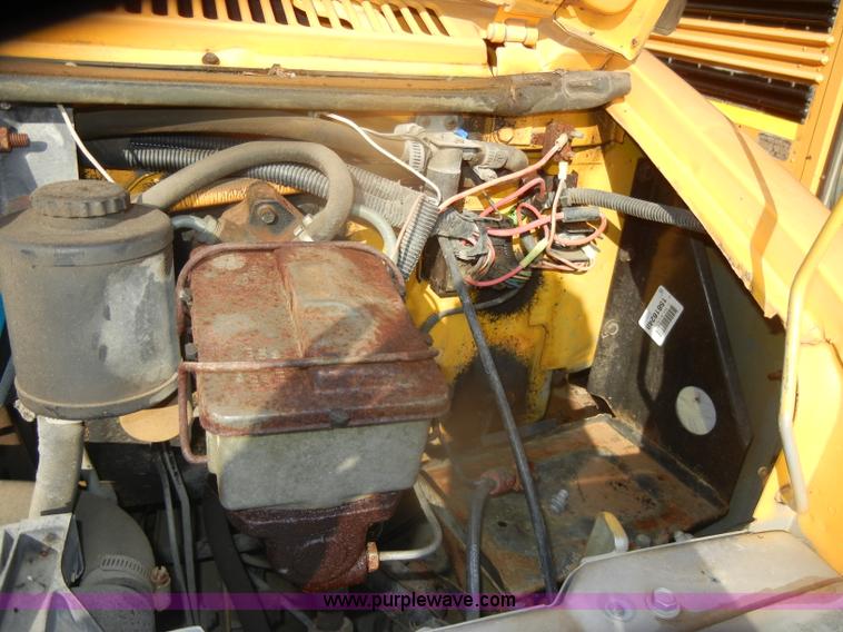 image for item D4495 1989 GMC G3500 Vandura-Ward school bus