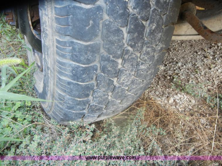 image for item D4495 1989 GMC G3500 Vandura-Ward school bus