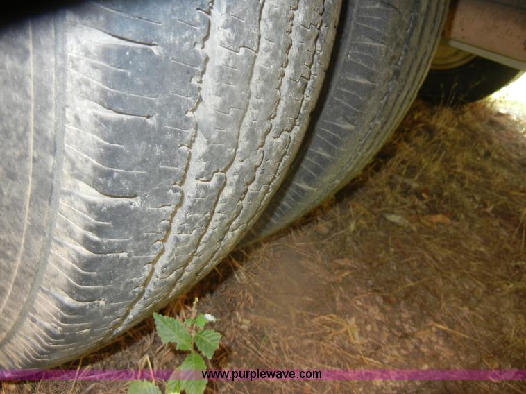 image for item D4495 1989 GMC G3500 Vandura-Ward school bus