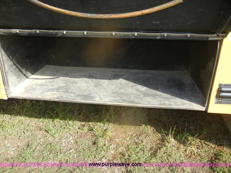 image for item D4496 1997 Thomas Built Saf-T-Liner MVP EF school bus