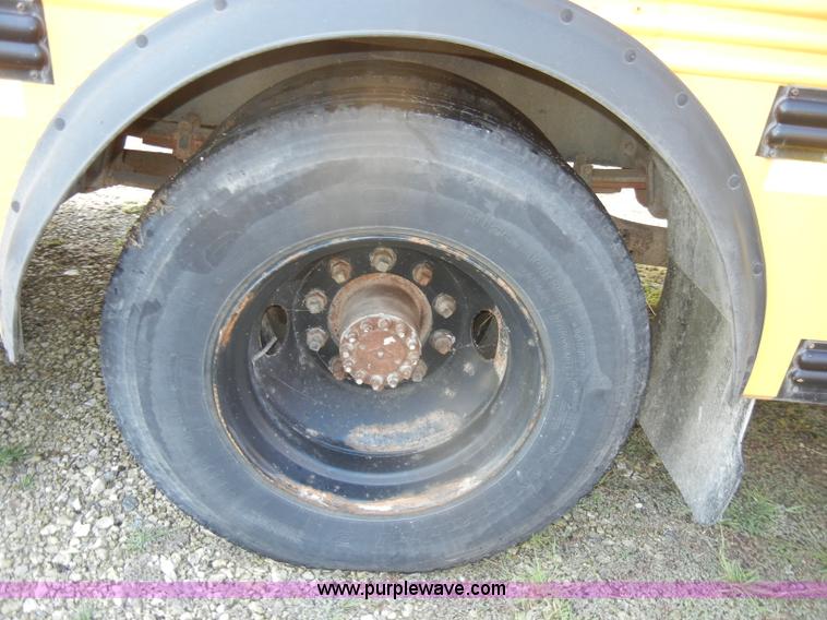 image for item D4496 1997 Thomas Built Saf-T-Liner MVP EF school bus