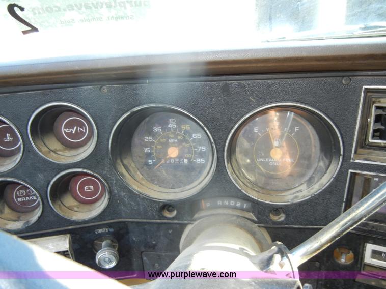 image for item D4613 1985 Chevrolet C1500 Custom Deluxe pickup truck