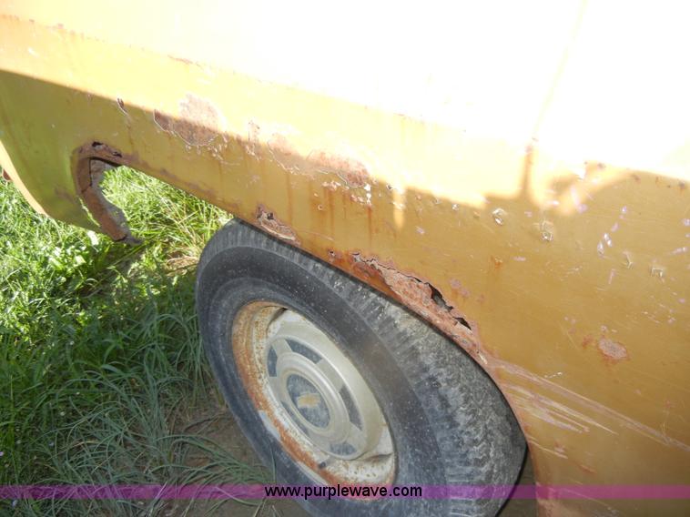 image for item D4613 1985 Chevrolet C1500 Custom Deluxe pickup truck