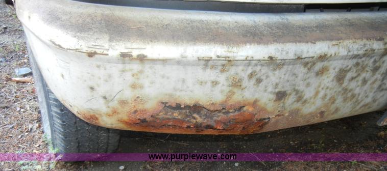 image for item D4617 1993 Ford F150 XL pickup truck