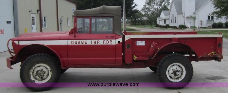 image for item D5646 1967 Kaiser Jeep pickup truck