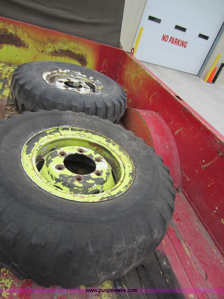 image for item D5646 1967 Kaiser Jeep pickup truck