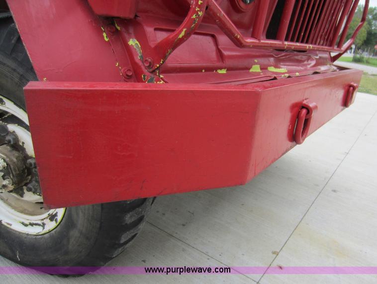 image for item D5646 1967 Kaiser Jeep pickup truck