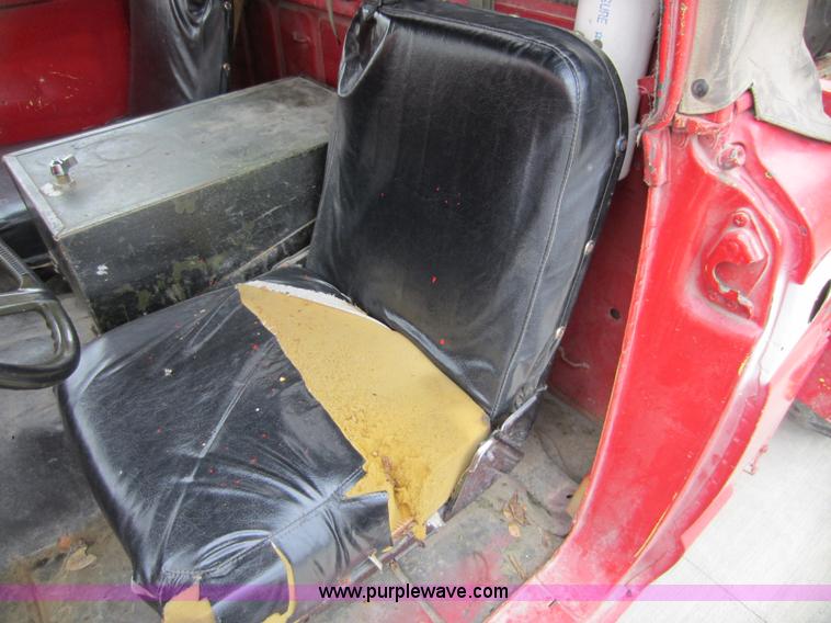 image for item D5646 1967 Kaiser Jeep pickup truck