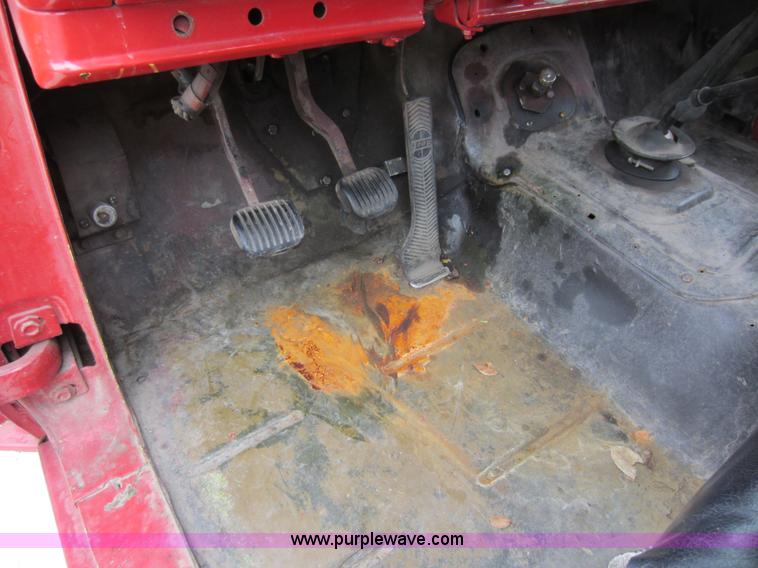 image for item D5646 1967 Kaiser Jeep pickup truck