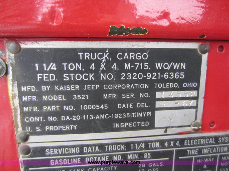 image for item D5646 1967 Kaiser Jeep pickup truck