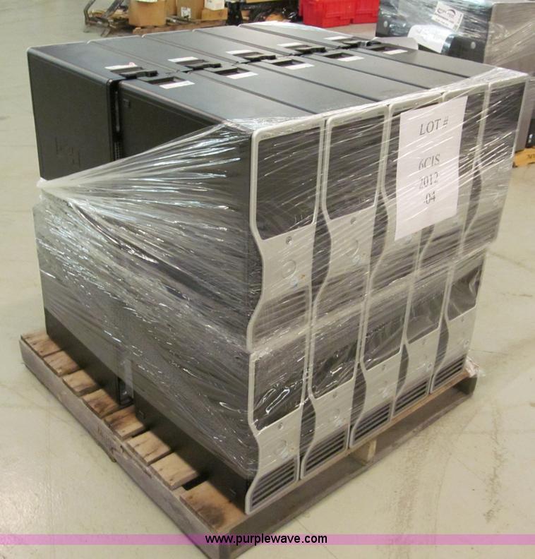 image for item E2142 (20) desktop computers