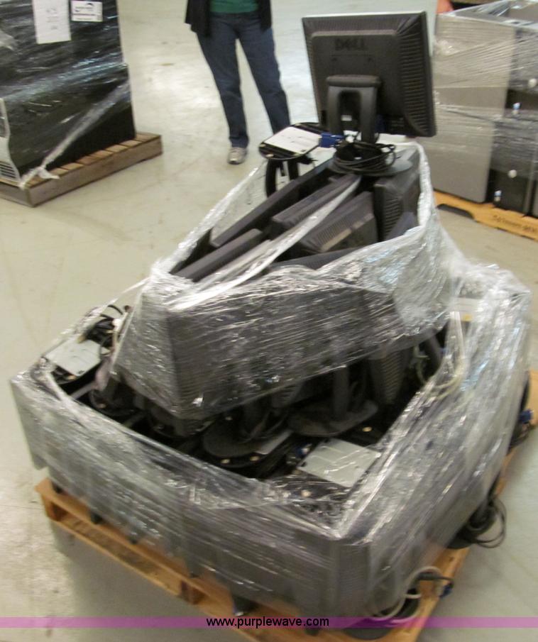 image for item E2145 (50) Dell 15" LCD flat screen monitors