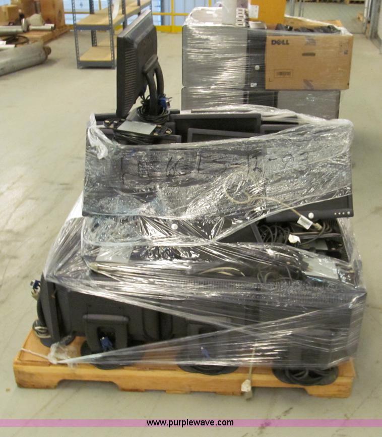 image for item E2145 (50) Dell 15" LCD flat screen monitors