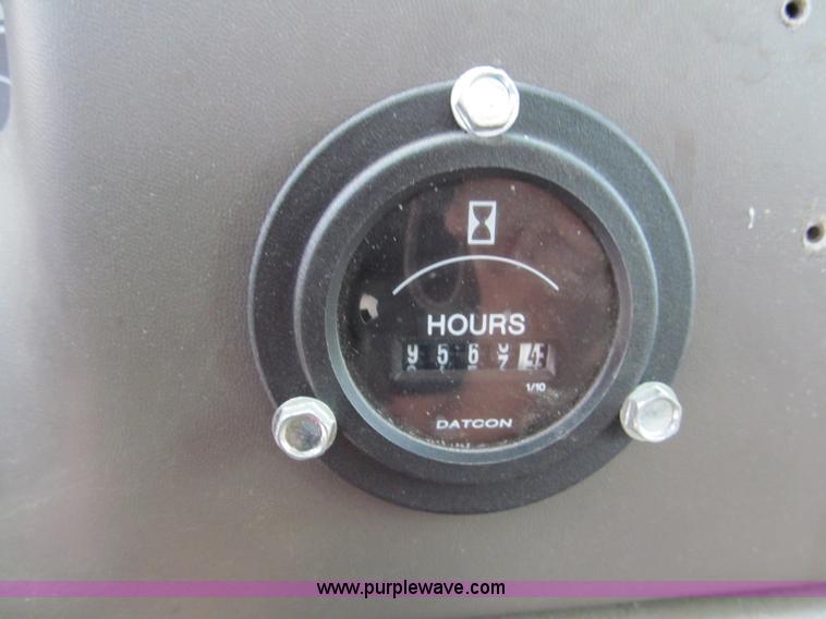 image for item E2147 2003 Ford F550 XL Super Duty bucket truck