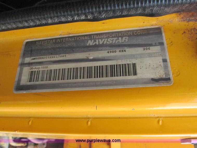 image for item E2148 1999 International 4900 dump truck