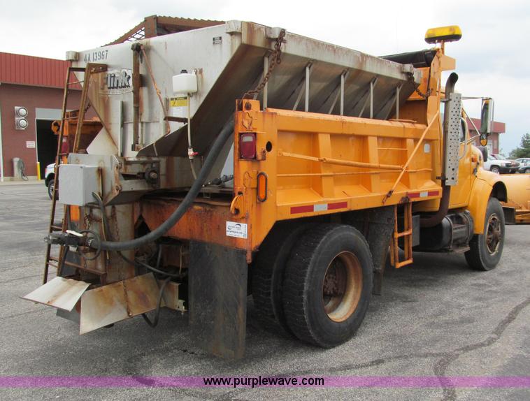 image for item E2152 1996 International 4900 dump truck