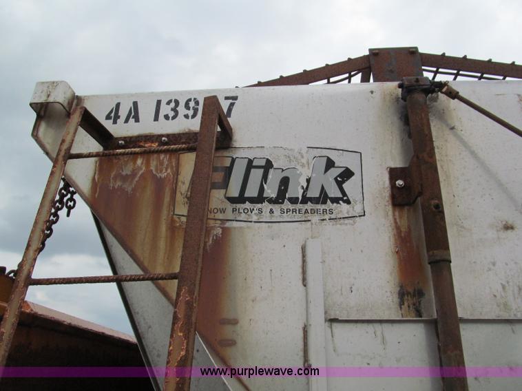 image for item E2152 1996 International 4900 dump truck