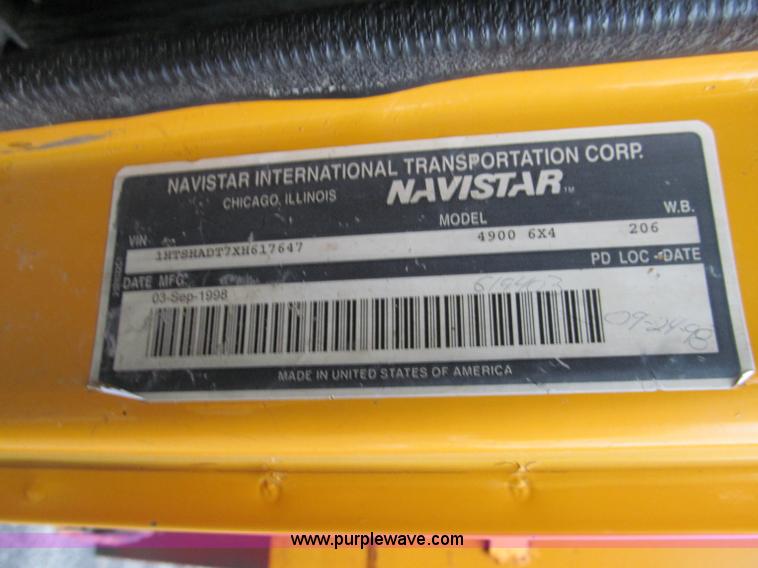 image for item E2154 1999 International 4900 dump truck