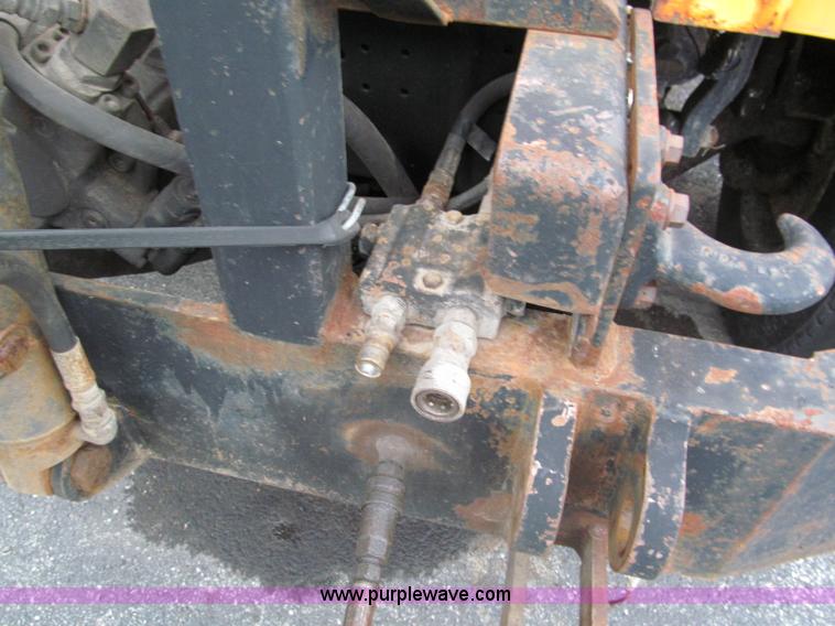 image for item E2155 1998 International 4900 dump truck