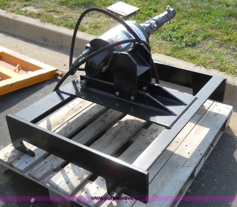 image for item E5505 McMillen telehandler auger attachment