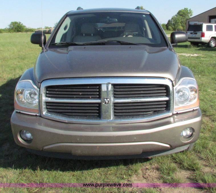 image for item E8037 2005 Dodge Durango Limited SUV