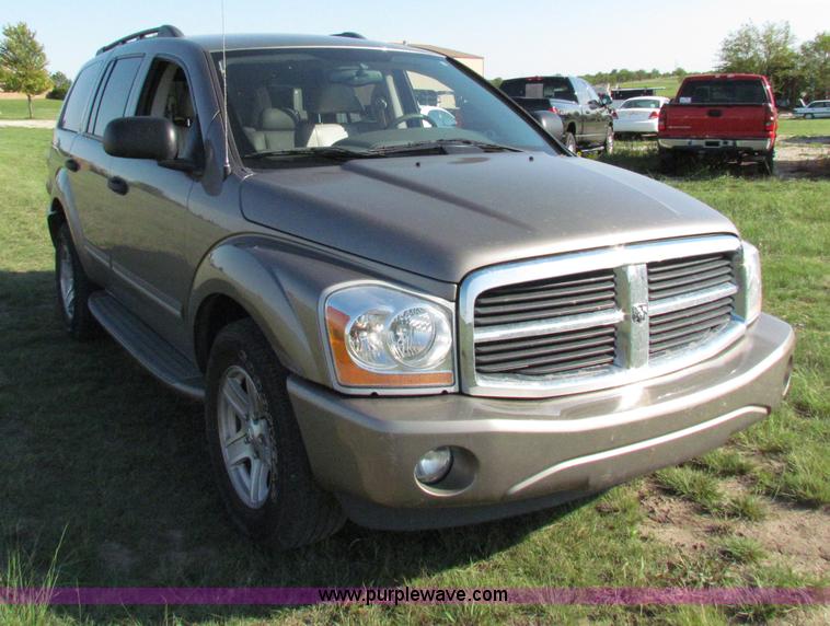 image for item E8037 2005 Dodge Durango Limited SUV