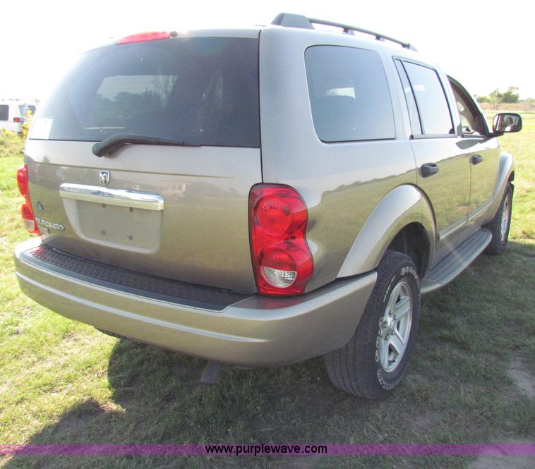 image for item E8037 2005 Dodge Durango Limited SUV