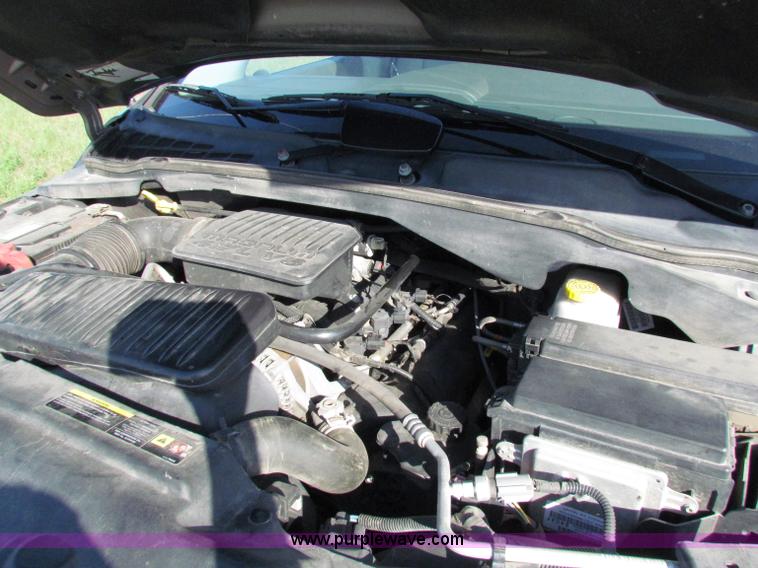 image for item E8037 2005 Dodge Durango Limited SUV