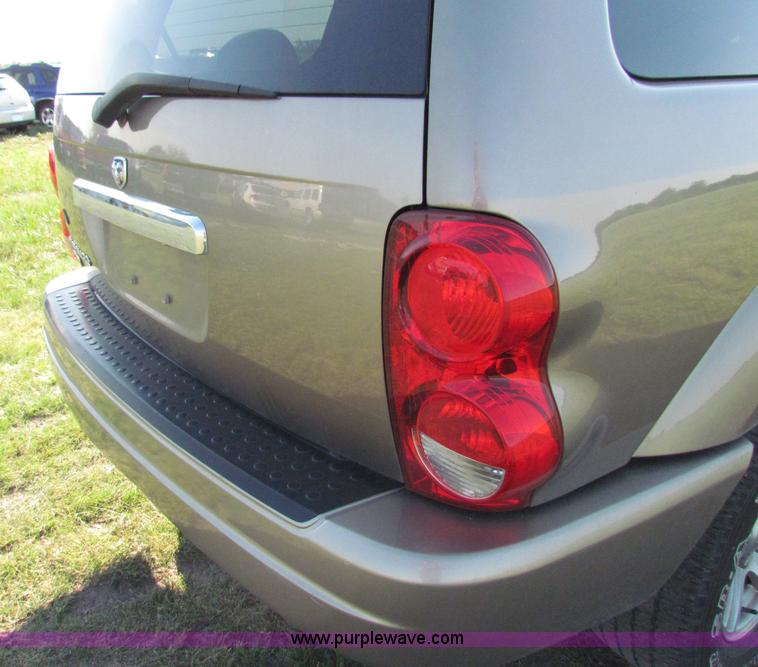 image for item E8037 2005 Dodge Durango Limited SUV