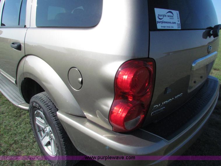 image for item E8037 2005 Dodge Durango Limited SUV