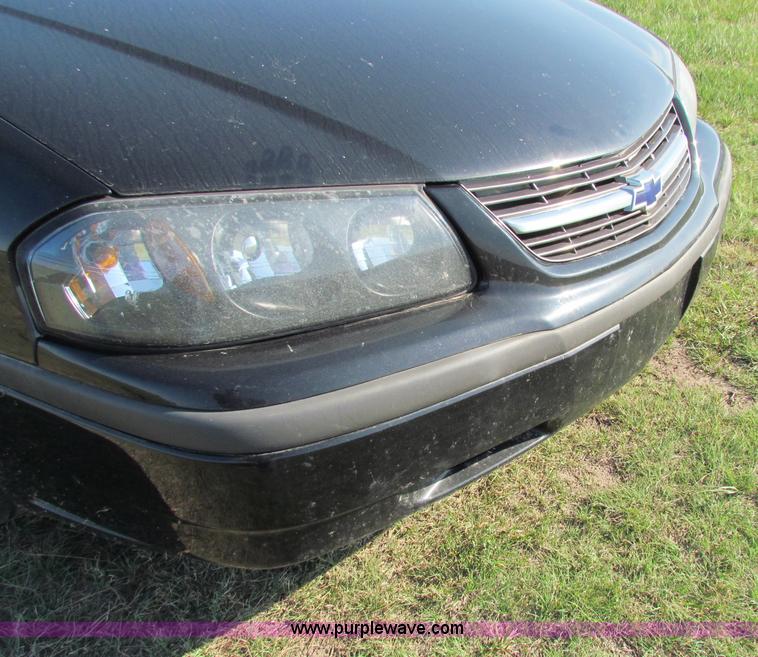 image for item E8038 2004 Chevrolet Impala
