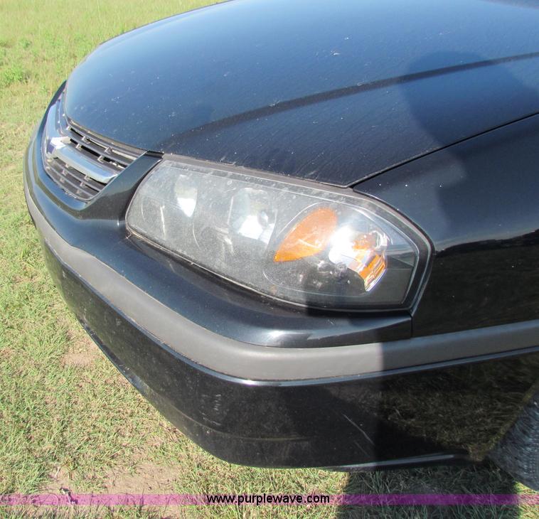 image for item E8038 2004 Chevrolet Impala