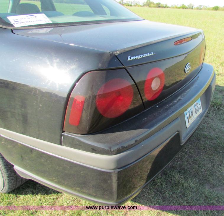 image for item E8038 2004 Chevrolet Impala