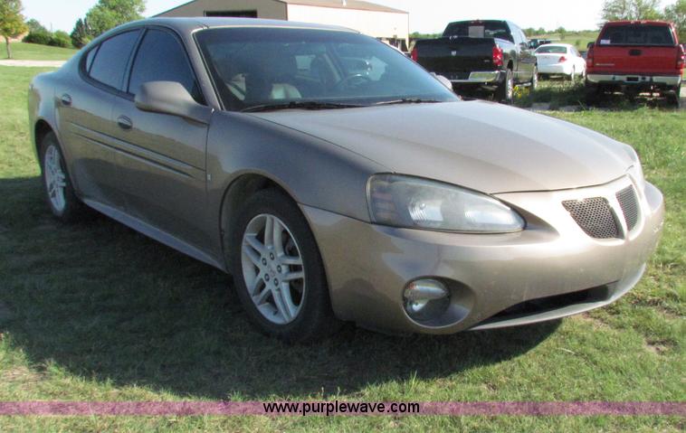 image for item E8039 2007 Pontiac Grand Prix GT
