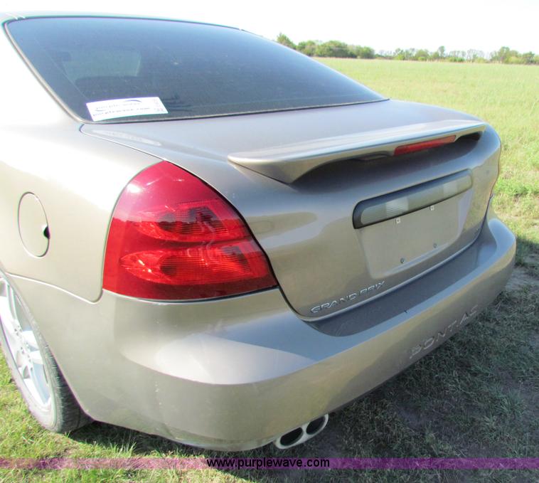 image for item E8039 2007 Pontiac Grand Prix GT