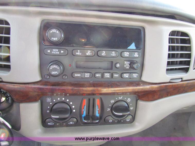 image for item E8040 2004 Chevrolet Impala