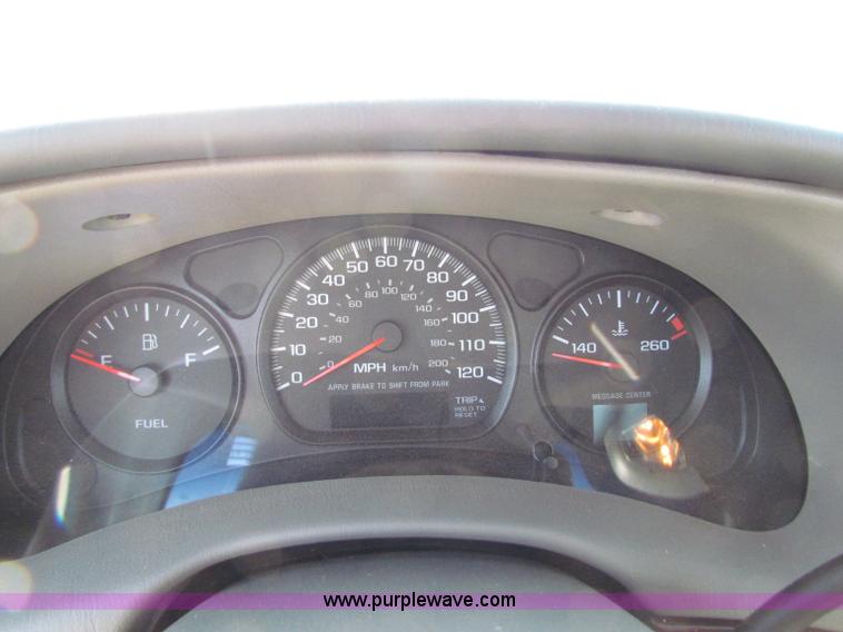 image for item E8040 2004 Chevrolet Impala