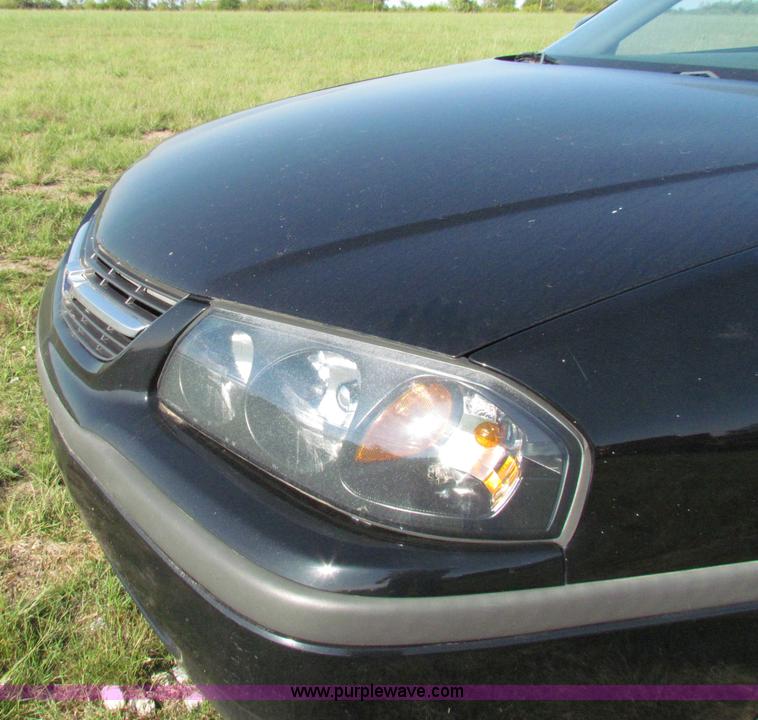 image for item E8040 2004 Chevrolet Impala