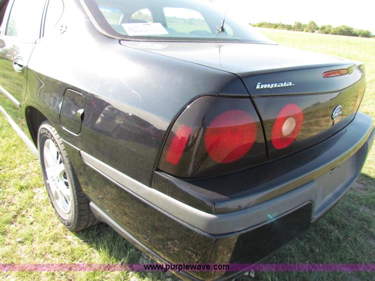 image for item E8040 2004 Chevrolet Impala