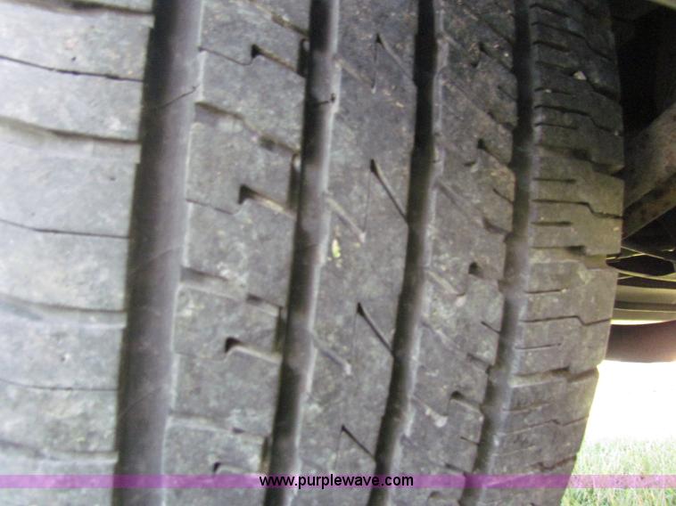 image for item E8040 2004 Chevrolet Impala