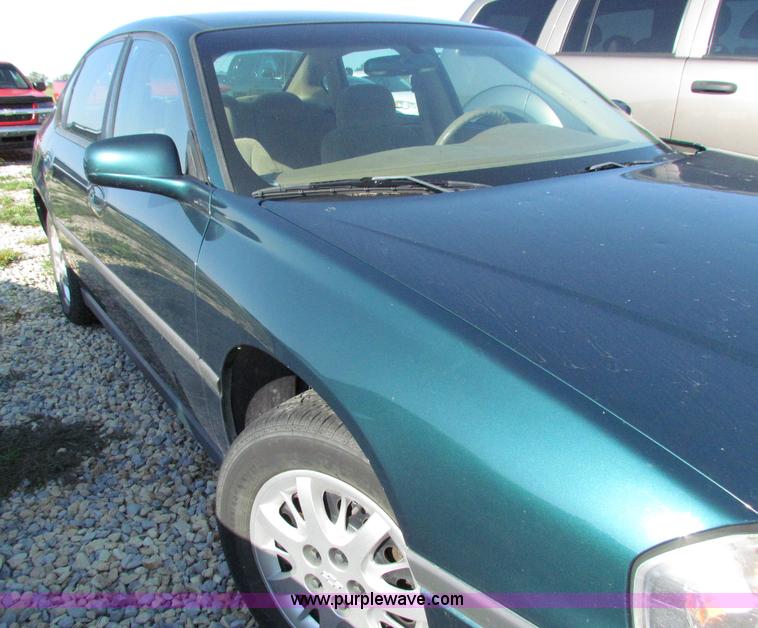 image for item E8042 2000 Chevrolet Impala