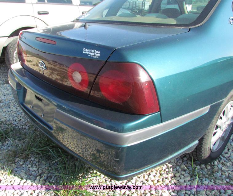image for item E8042 2000 Chevrolet Impala