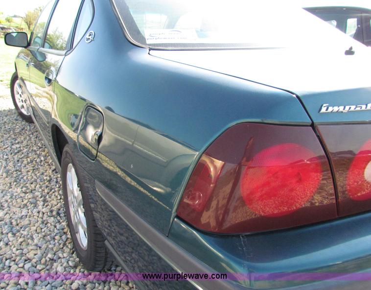 image for item E8042 2000 Chevrolet Impala